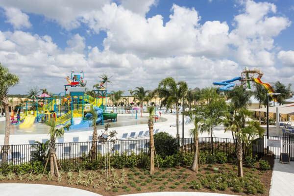 Luxury Villas In Encore Waterpark Orlando Exterior photo